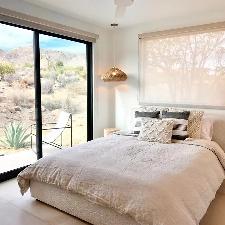 Amaru Muru - Luxury Retreat With Pool/Hot Tub/Yoga Joshua Tree Exterior photo