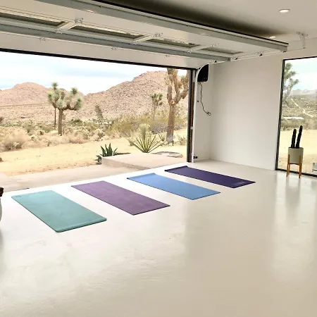 Amaru Muru - Luxury Retreat With Pool/Hot Tub/Yoga Joshua Tree Exterior photo