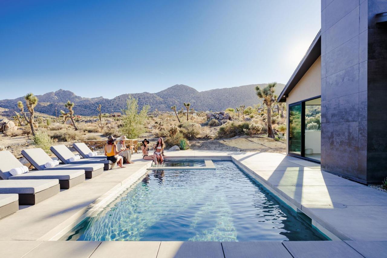 Amaru Muru - Luxury Retreat With Pool/hot Tub/yoga * Joshua Tree